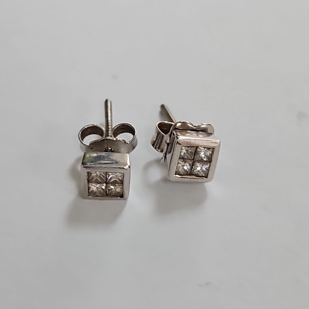 BROQUELES PAR ORO BLANCO 14 K 2,10 GRMS (SEMINUEVO)