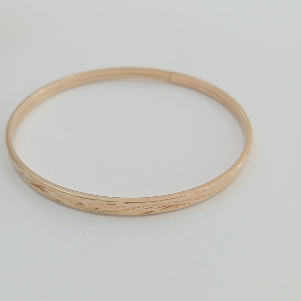 PULSERA RIGIDA ORO 10 K 5.4 GRMS (SEMINUEVO)