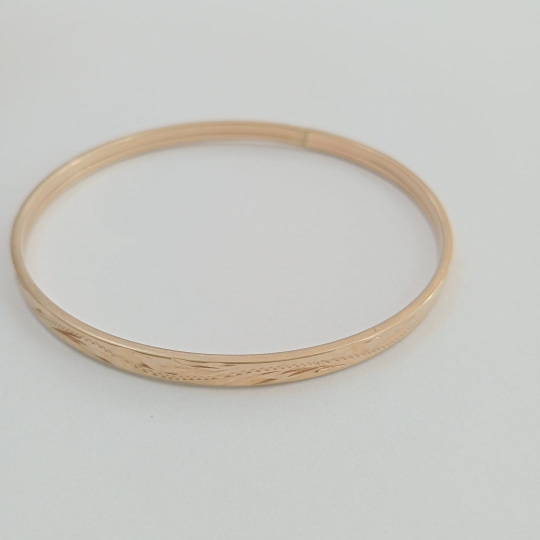PULSERA RIGIDA ORO 10 K 5.4 GRMS (SEMINUEVO)