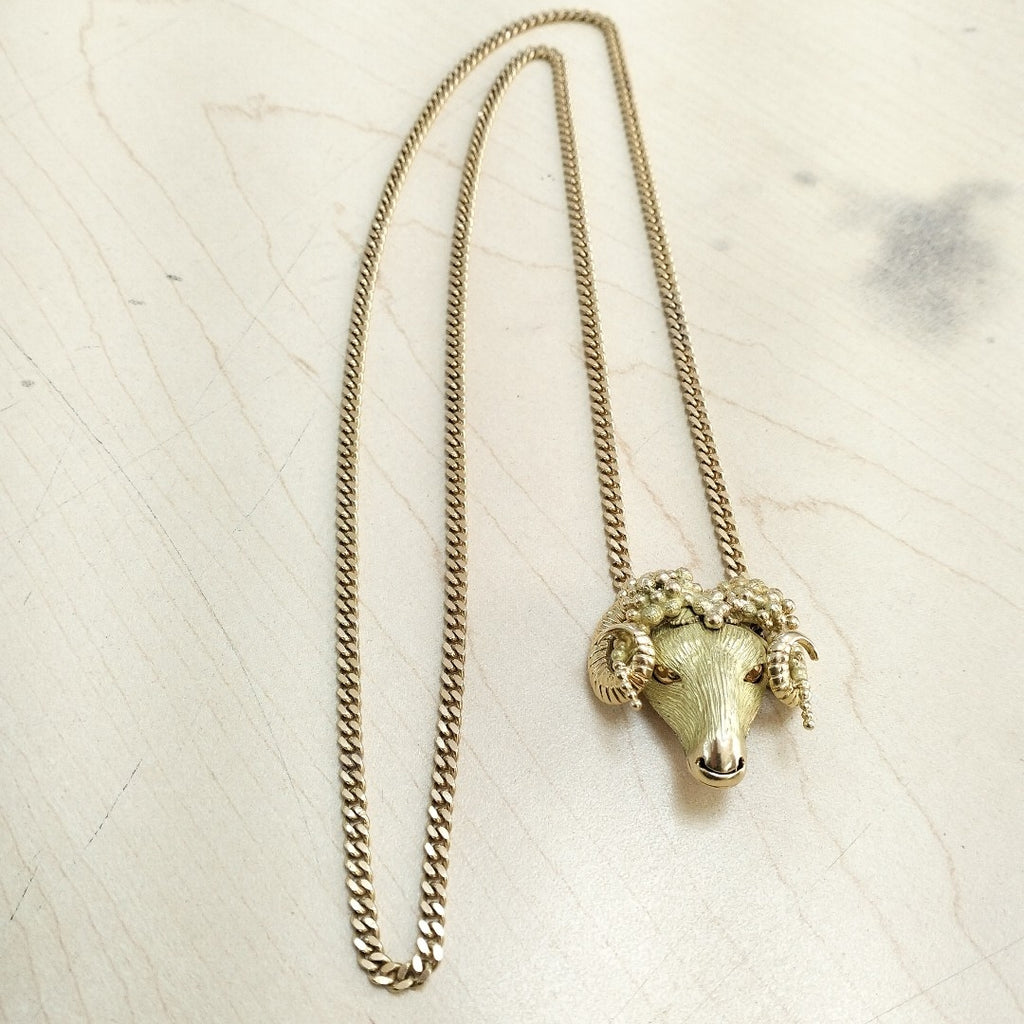 CADENA, DIJE ORO 18 K 75.6 GRMS (SEMINUEVO)