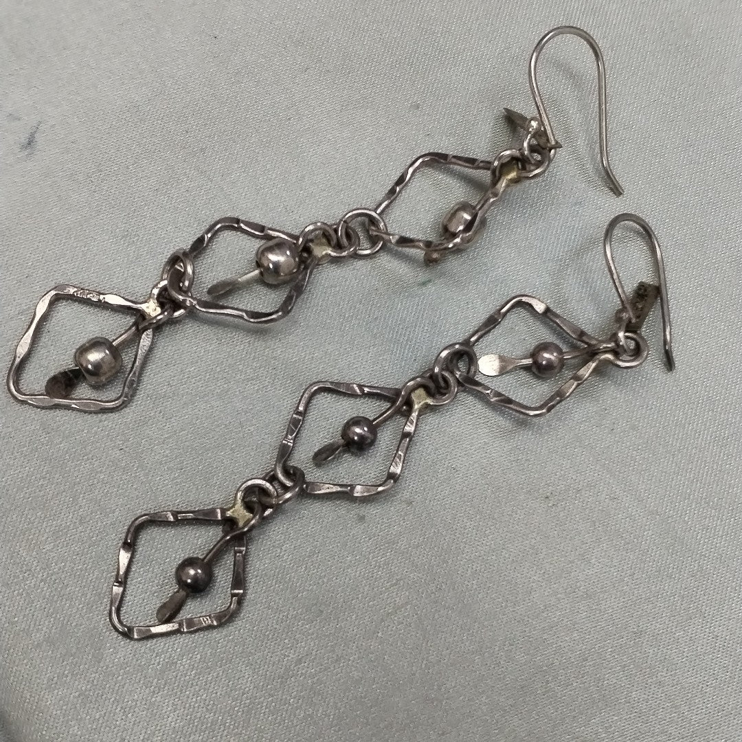 ARETES PAR PLATA 7,20 GRMS (SEMINUEVO)