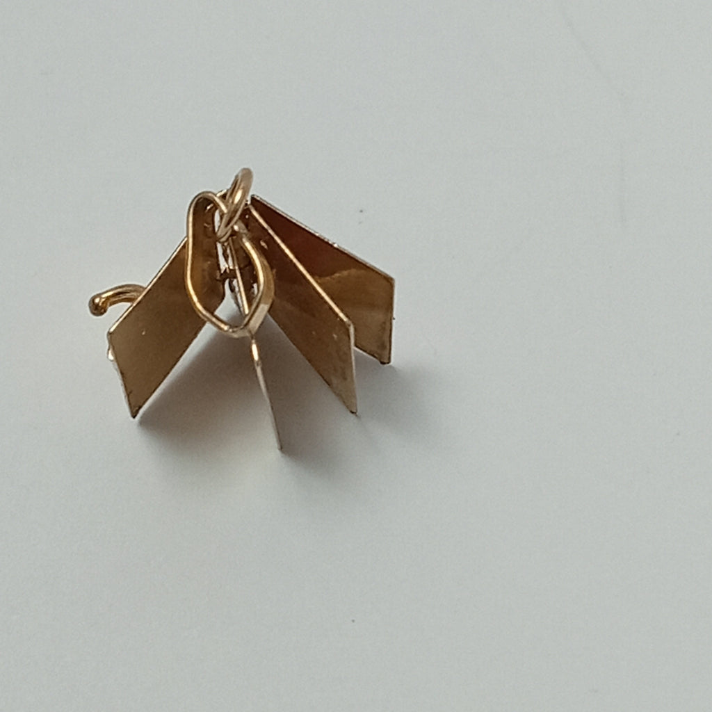 DIJE ORO 10 K 1.2 GRMS (SEMINUEVO)