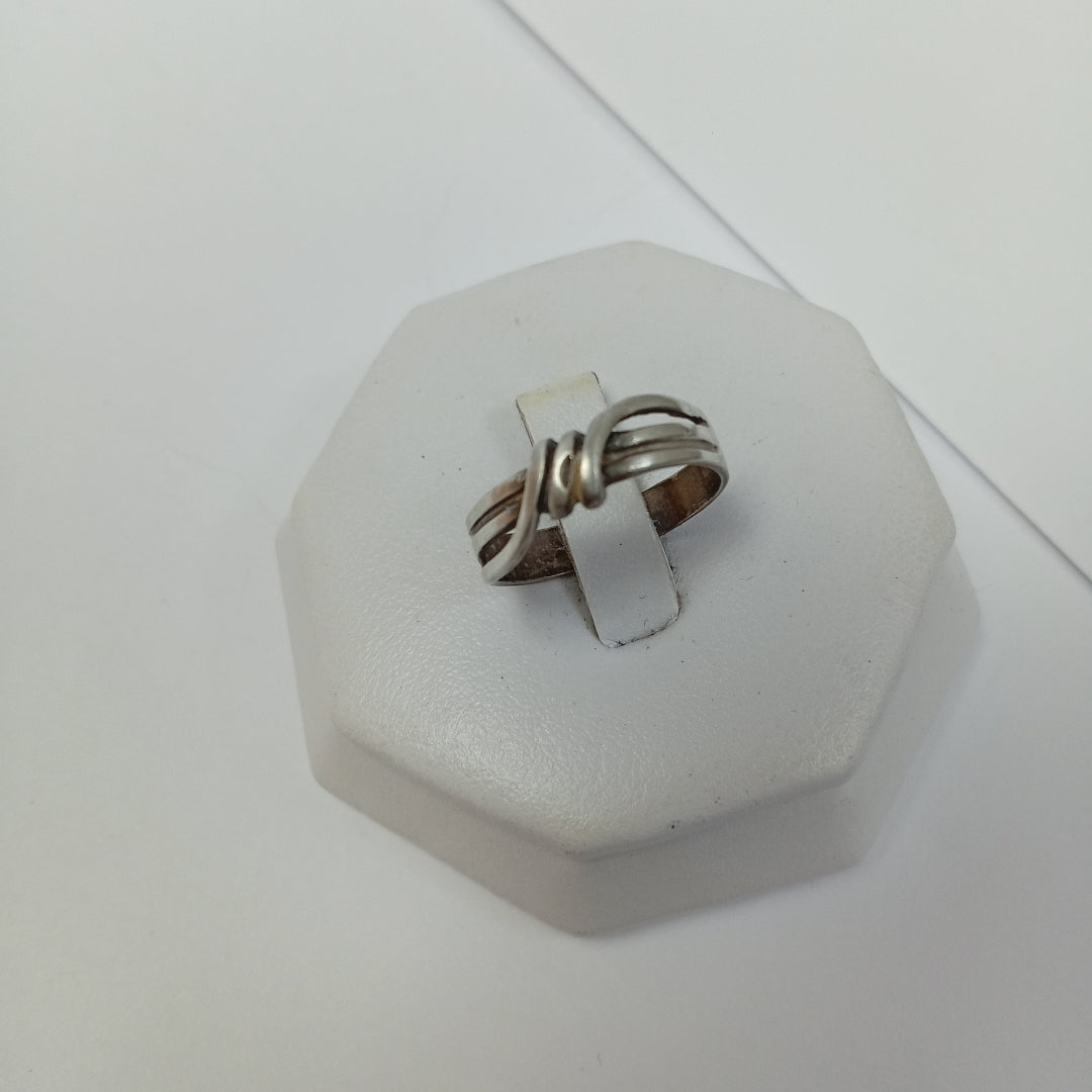 ANILLITO PLATA 2,40 GRMS (SEMINUEVO)