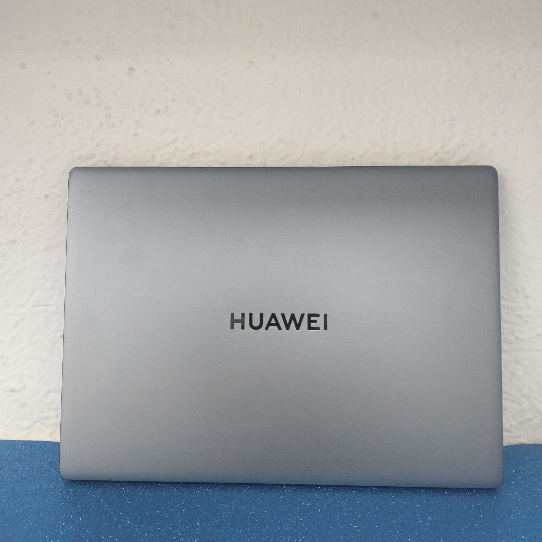 LAPTOP HUAWEI MATEBOOK D14 MDG-X (2023) 1 TB SSD 16 GB RAM (SEMINUEVO)