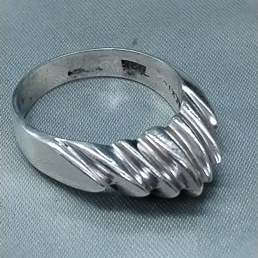 ANILLITO PLATA 6,60 GRMS (SEMINUEVO)