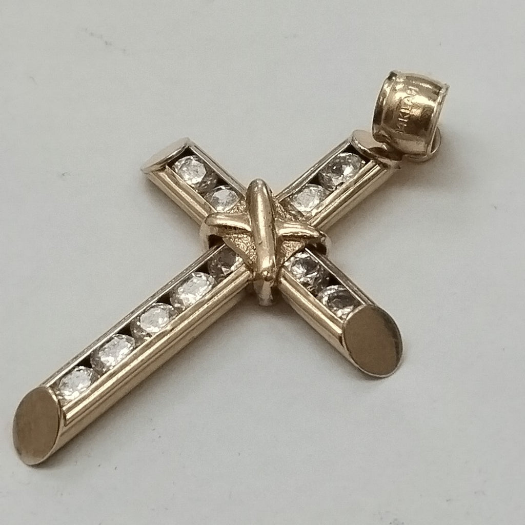 CRUZ ORO 14 K 3,80 GRMS (SEMINUEVO)