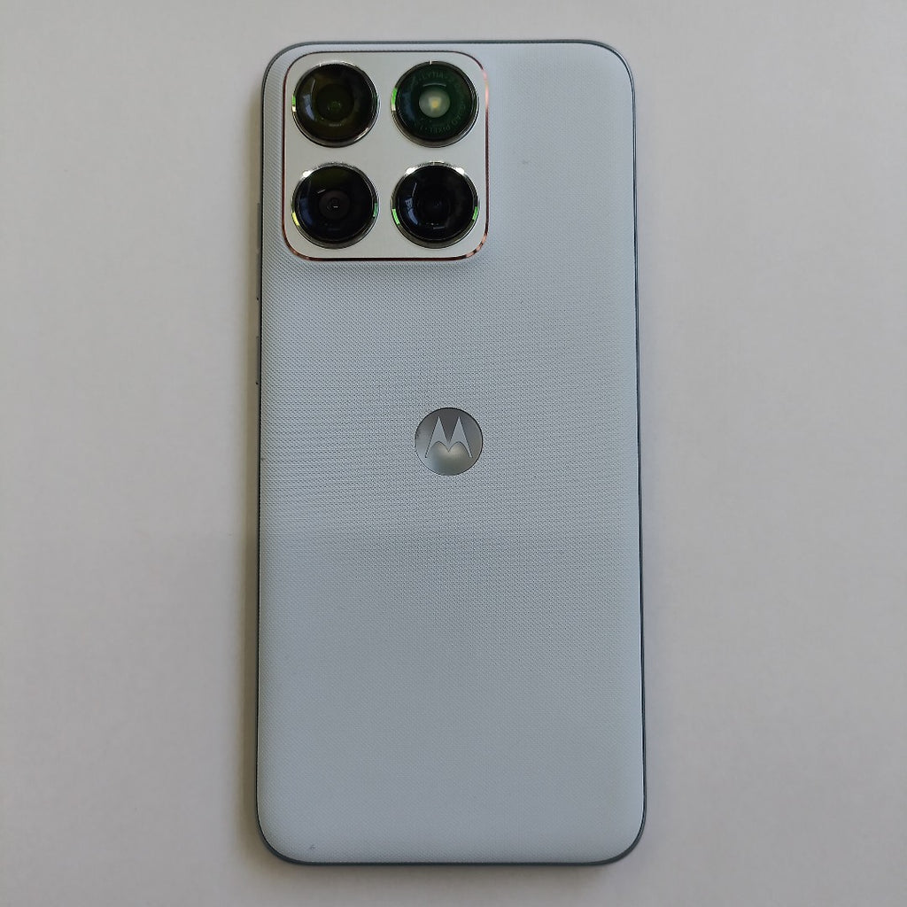 CELULAR MOTOROLA EDGE 70 FUSION XT2605-4 (2026) 256 GB 8 GB RAM (SEMINUEVO)