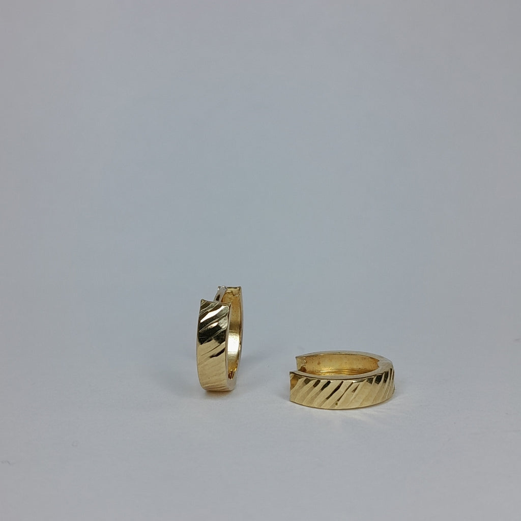ARRACADAS PAR ORO 10 K 1 GRMS (SEMINUEVO)