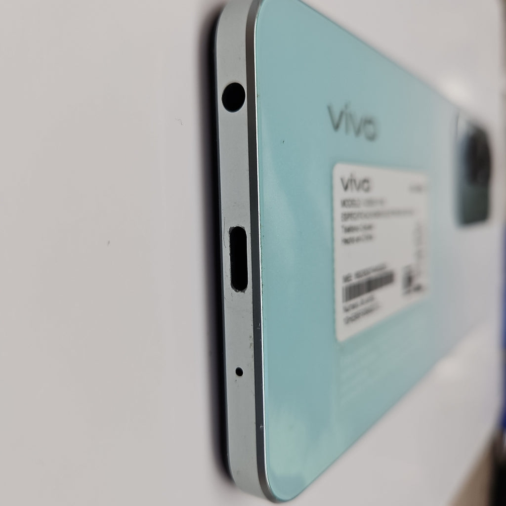 CELULAR VIVO Y18 V2333 128 GB 6 GB (SEMINUEVO)