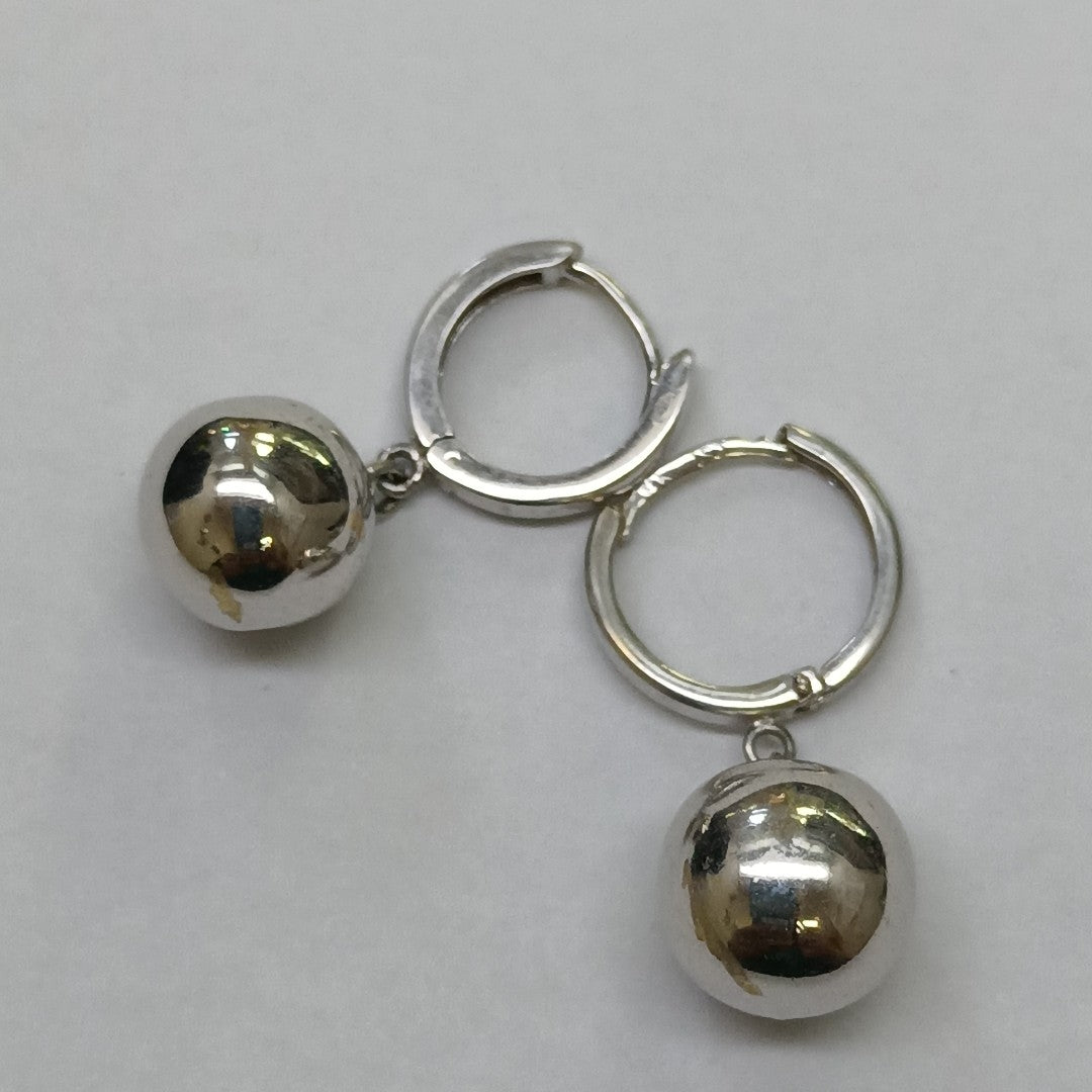 ARETES PAR ORO 14 K 2.8 GRMS (SEMINUEVO)