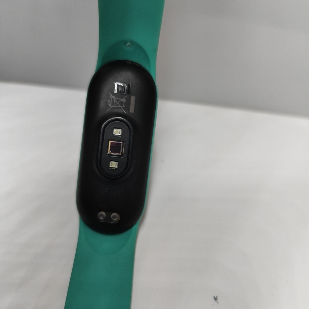 SMARTWATCH XIAOMI MI SMART BAND 5 XMSH10HM FITBAND BLUETOOTH (SEMINUEVO)