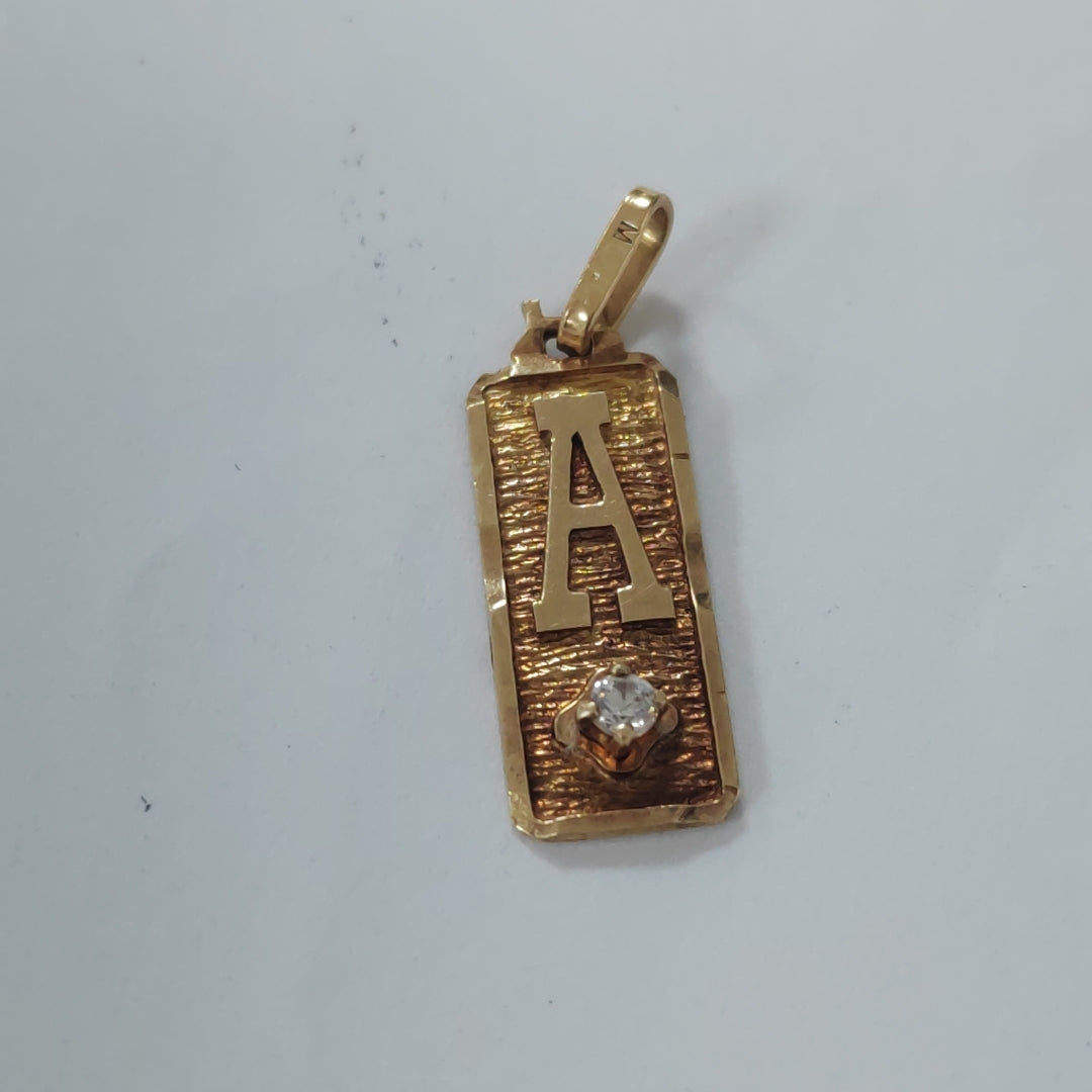 DIJE ORO 14 K 1.6 GRMS (SEMINUEVO)