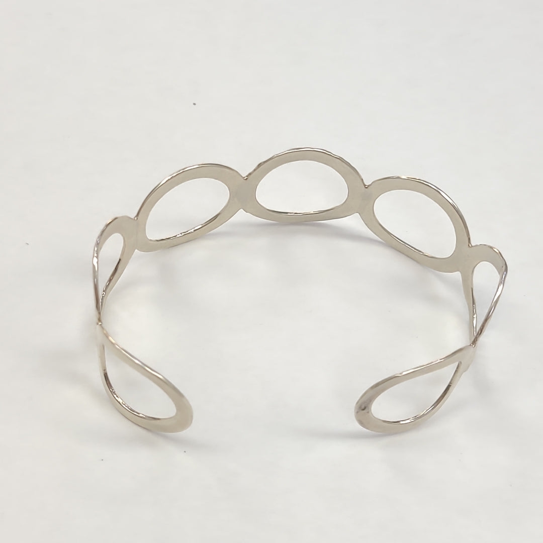 PULSERA RIGIDA PLATA 10.6 GRMS (SEMINUEVO)