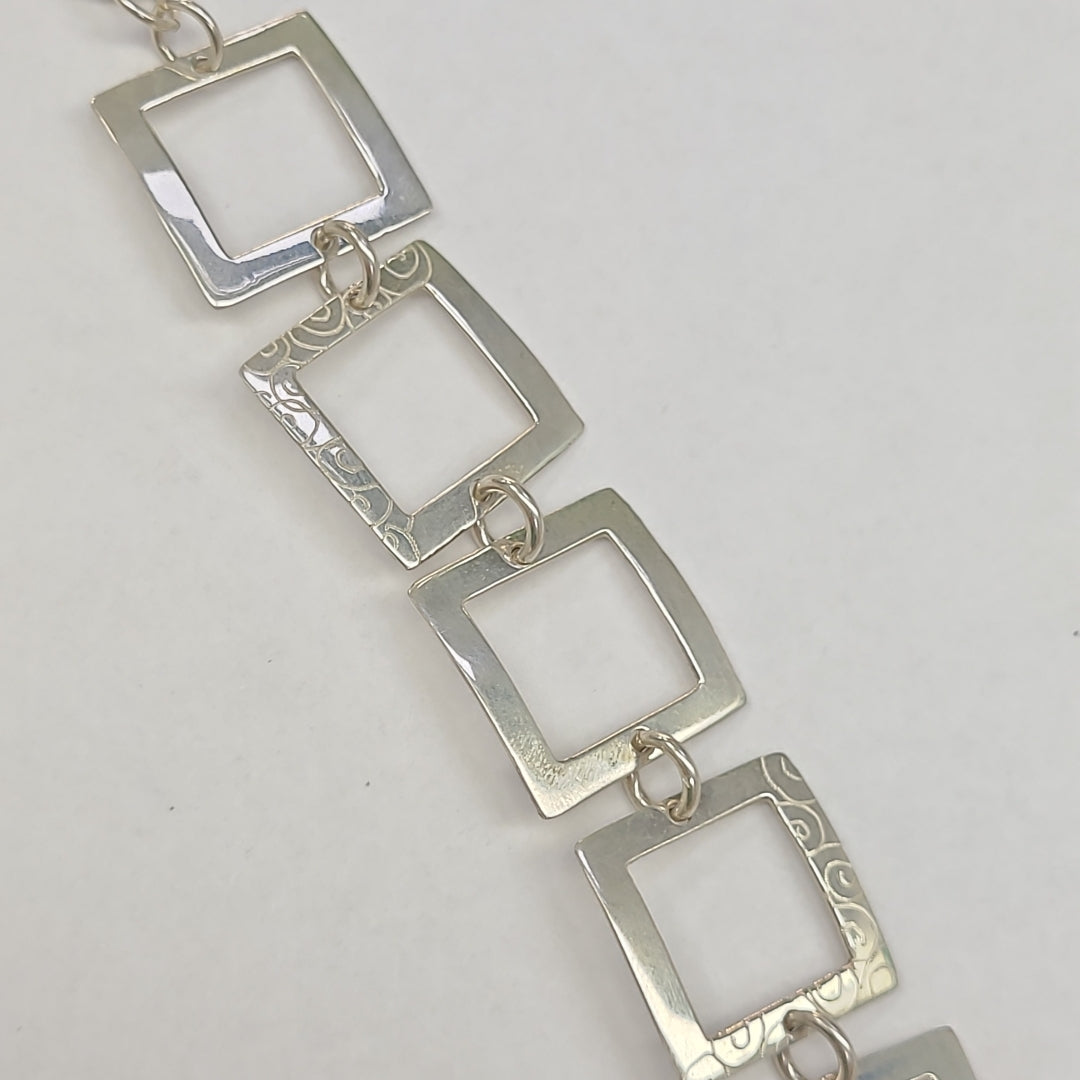 PULSERA PLATA 9.7 GRMS (SEMINUEVO)
