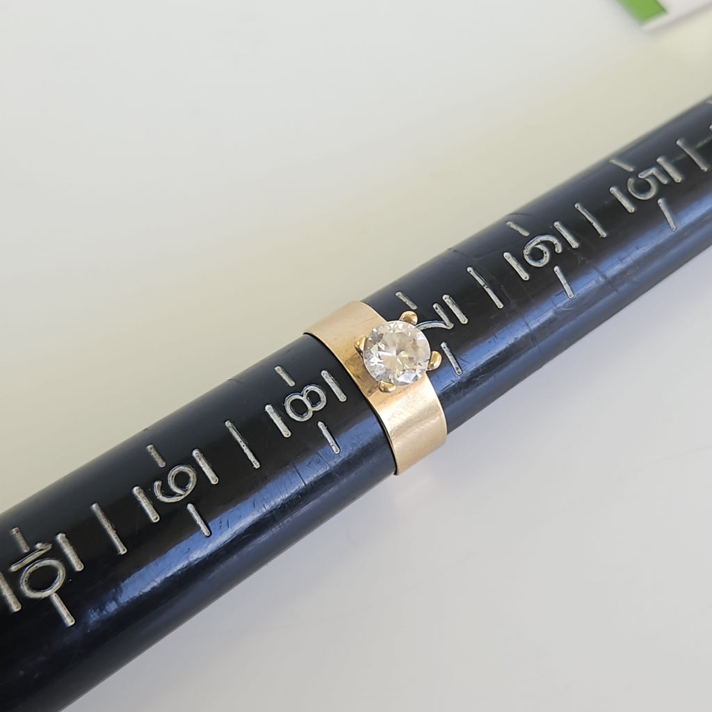 SOLITARIO ORO 8 K 2,50 GRMS (SEMINUEVO)