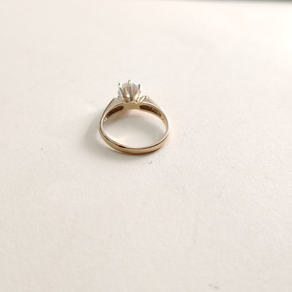 SOLITARIO ORO 14 K 3.5 GRMS (SEMINUEVO)