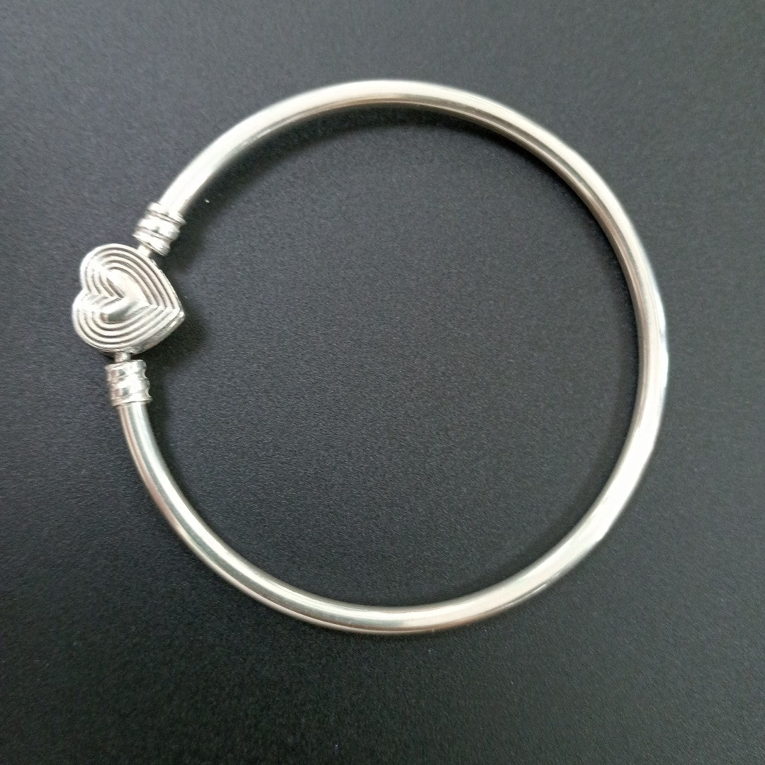 PULSERA RIGIDA PLATA 9,00 GRMS (SEMINUEVO)