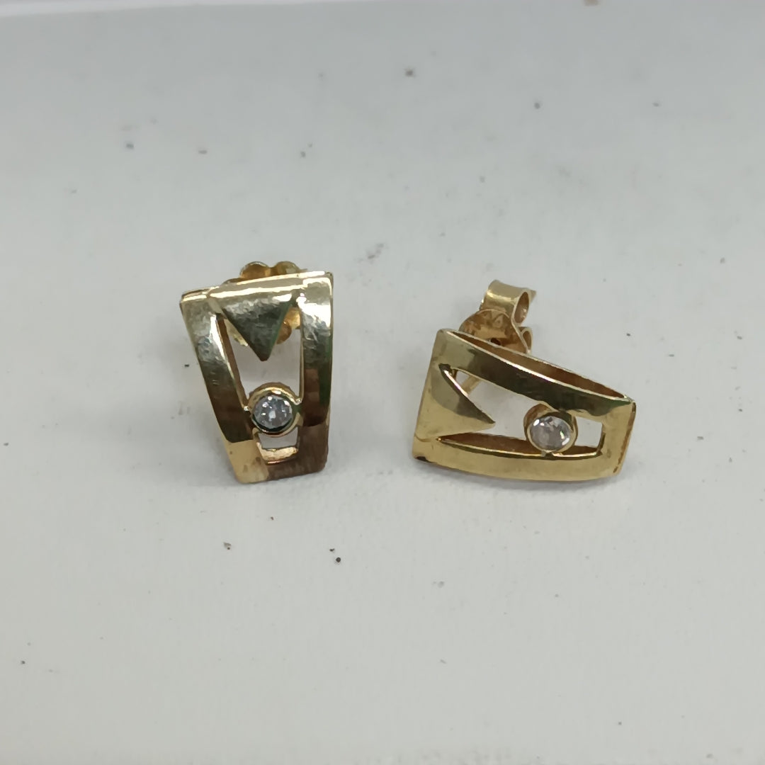 ARETES PAR ORO 10 K 1.2 GRMS (SEMINUEVO)