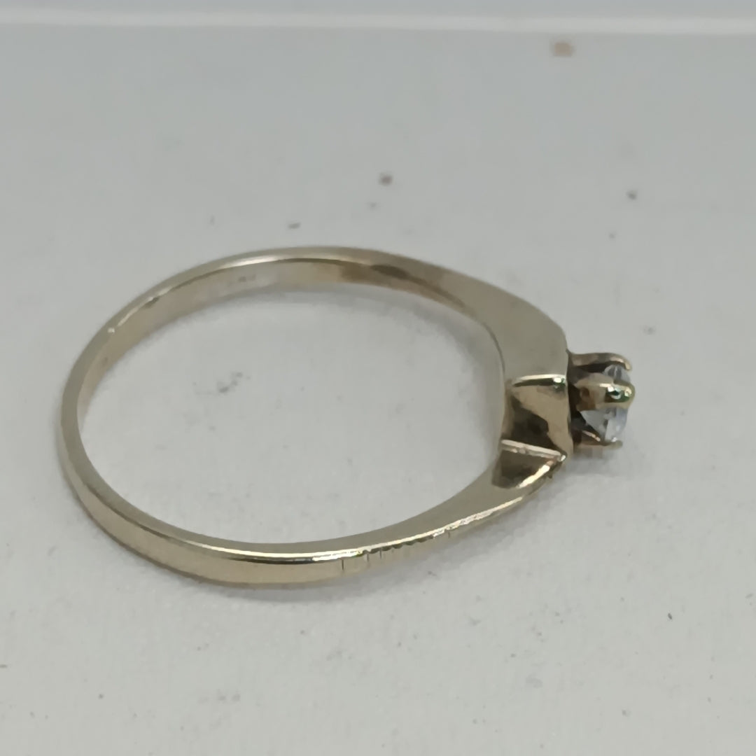 ANILLO ORO 10 K 1.4 GRMS (SEMINUEVO)