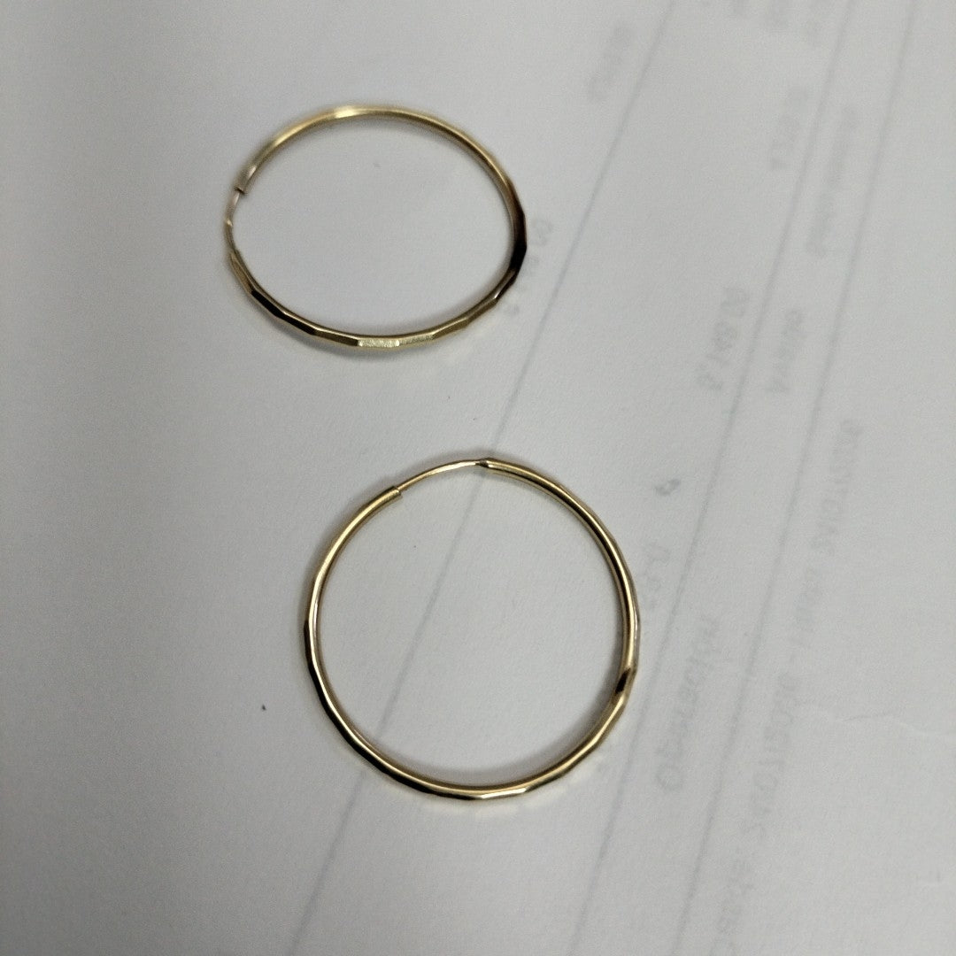 ARRACADAS PAR ORO 10 K 1.1 GRMS (SEMINUEVO)