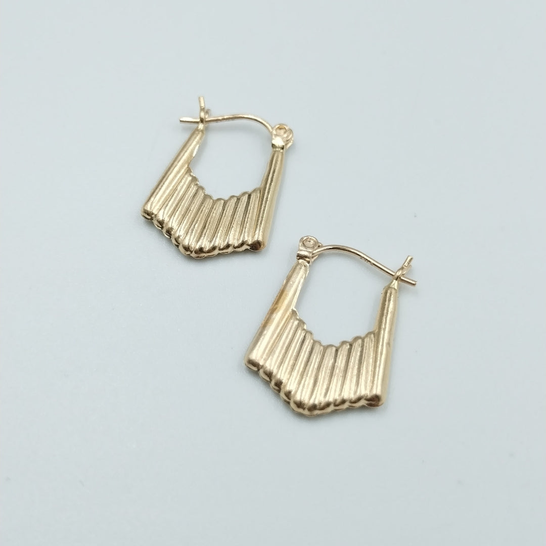 ARRACADAS PAR ORO 14 K 1.2 GRMS (SEMINUEVO)
