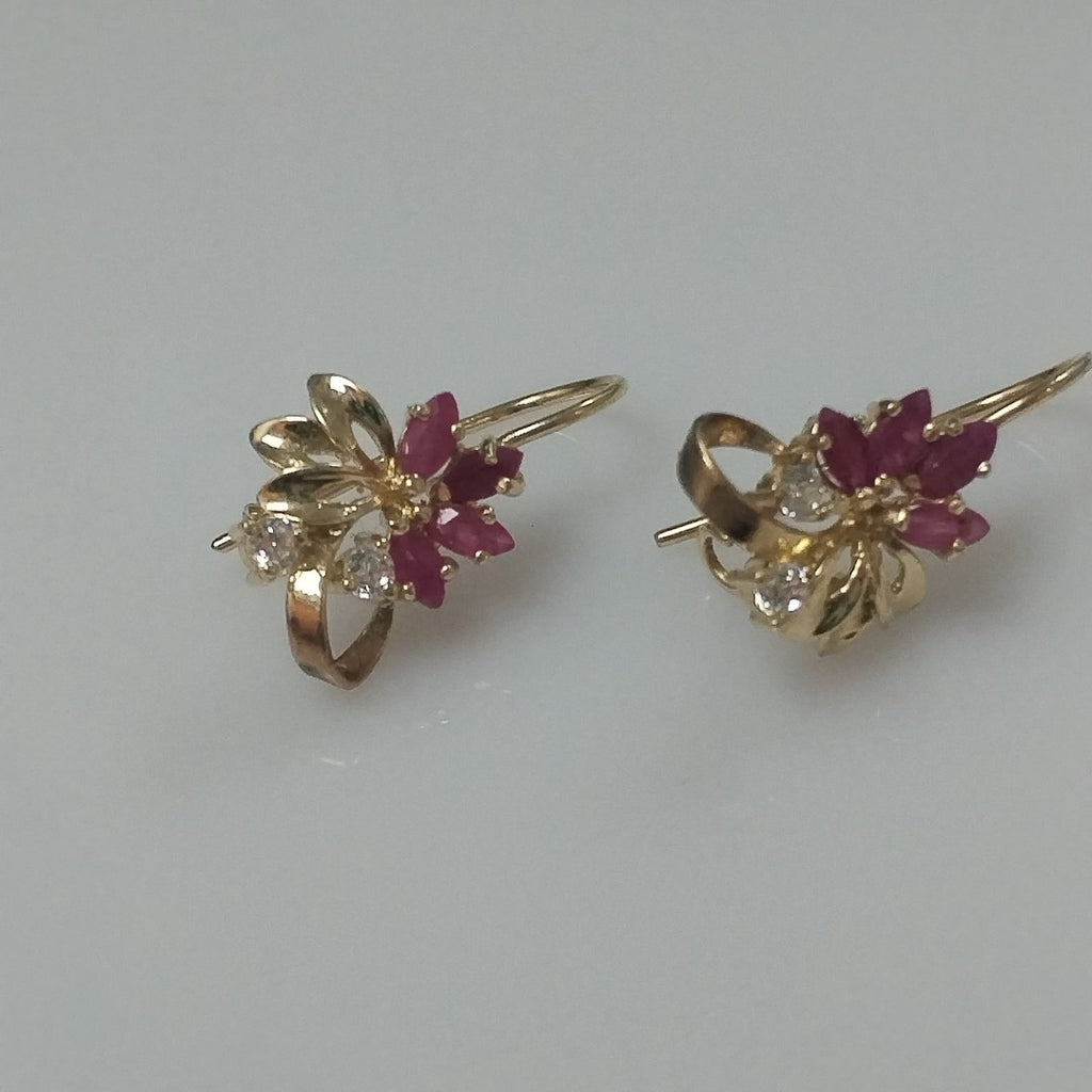 ARETES PAR ORO 14 K 2.5 GRMS (SEMINUEVO)