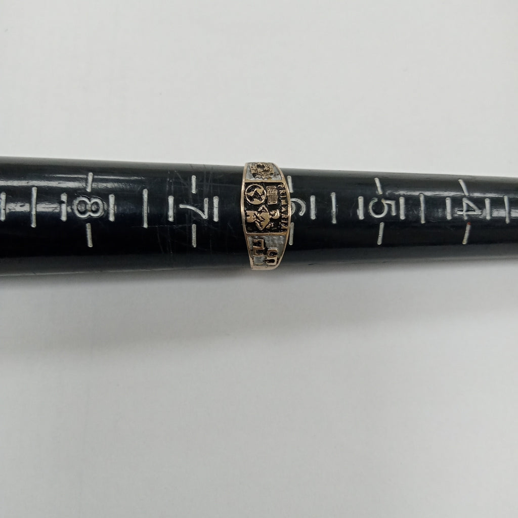ANILLO DE GRADUACIÓN ORO 8 K 0.9 GRMS (SEMINUEVO)