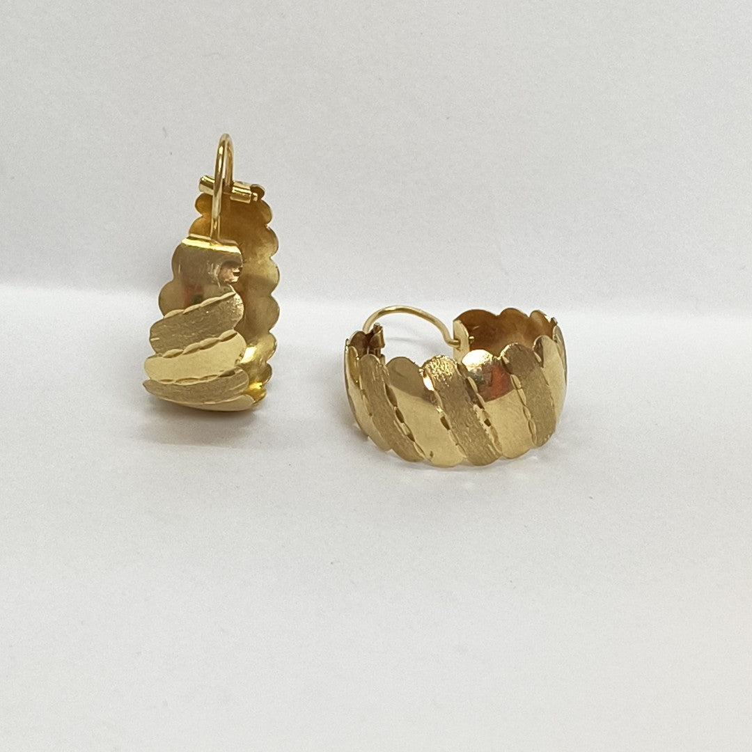 ARRACADAS PAR ORO 14 K 3,50 GRMS (SEMINUEVO)