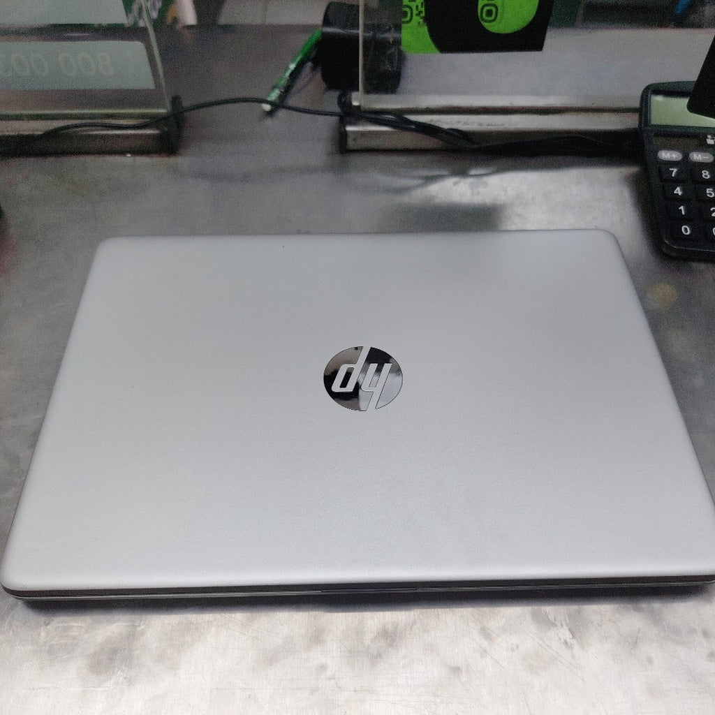 LAPTOP HP 14-DQ0530LA (2024) 256 GB SSD 8 GB RAM (SEMINUEVO)