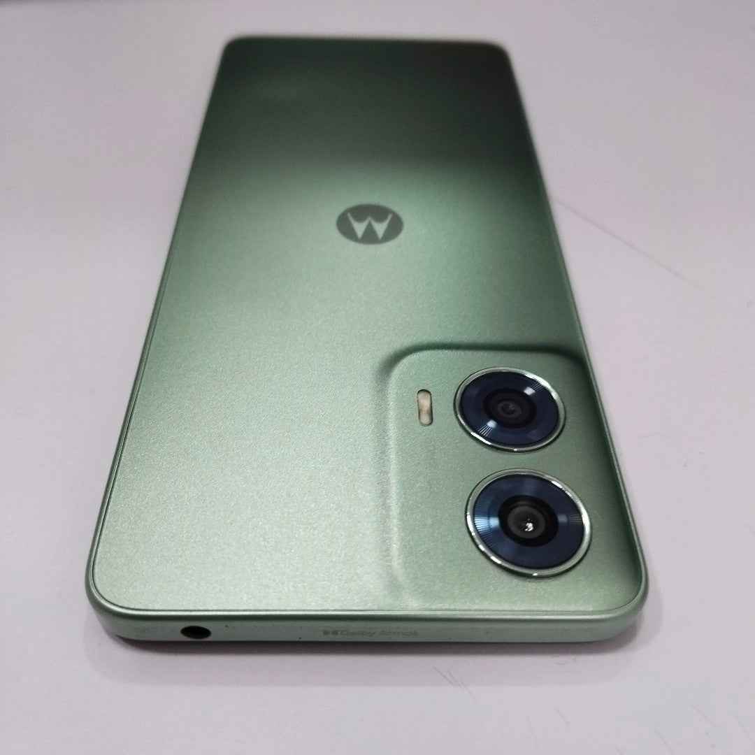 CELULAR MOTOROLA MOTO G24 XT2423-1 (2024) 128 GB 4 GB RAM (SEMINUEVO)