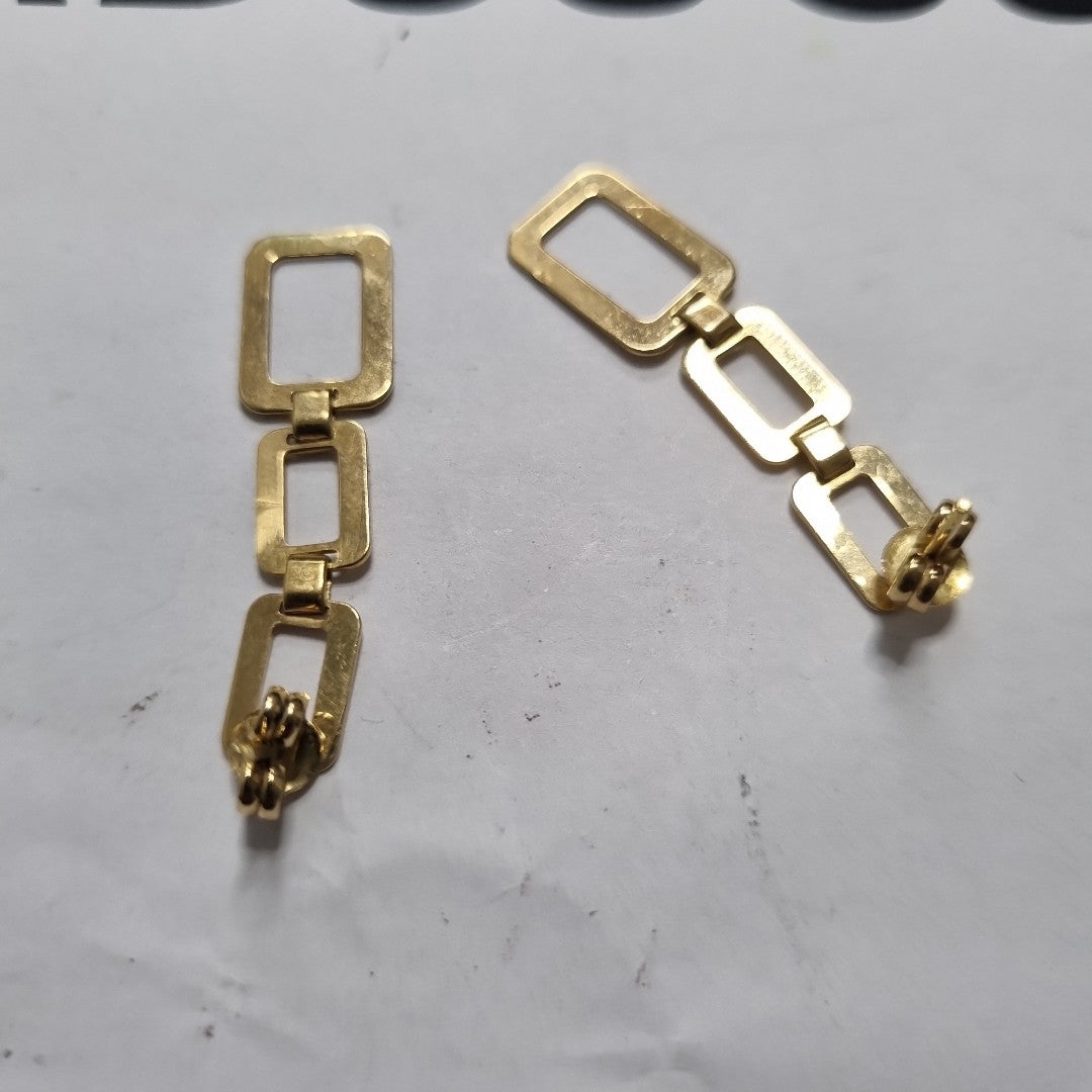 ARETES PAR ORO 18 K 4 GRMS (SEMINUEVO)