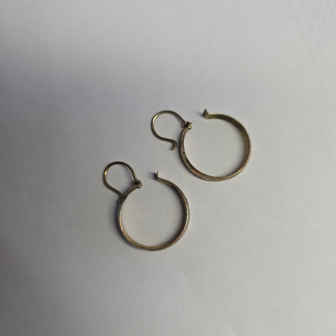 ARRACADAS PAR ORO 10 K 2.6 GRMS (SEMINUEVO)