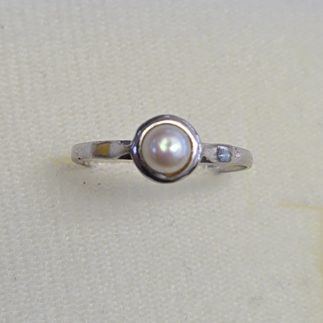 ANILLITO ORO BLANCO 14 K 0,90 GRMS (SEMINUEVO)