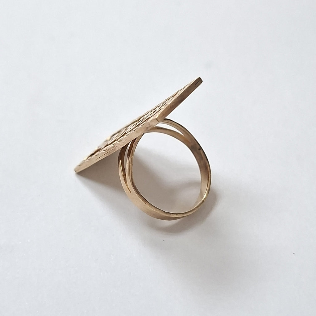 ANILLO ORO 8 K 7.6 GRMS (SEMINUEVO)
