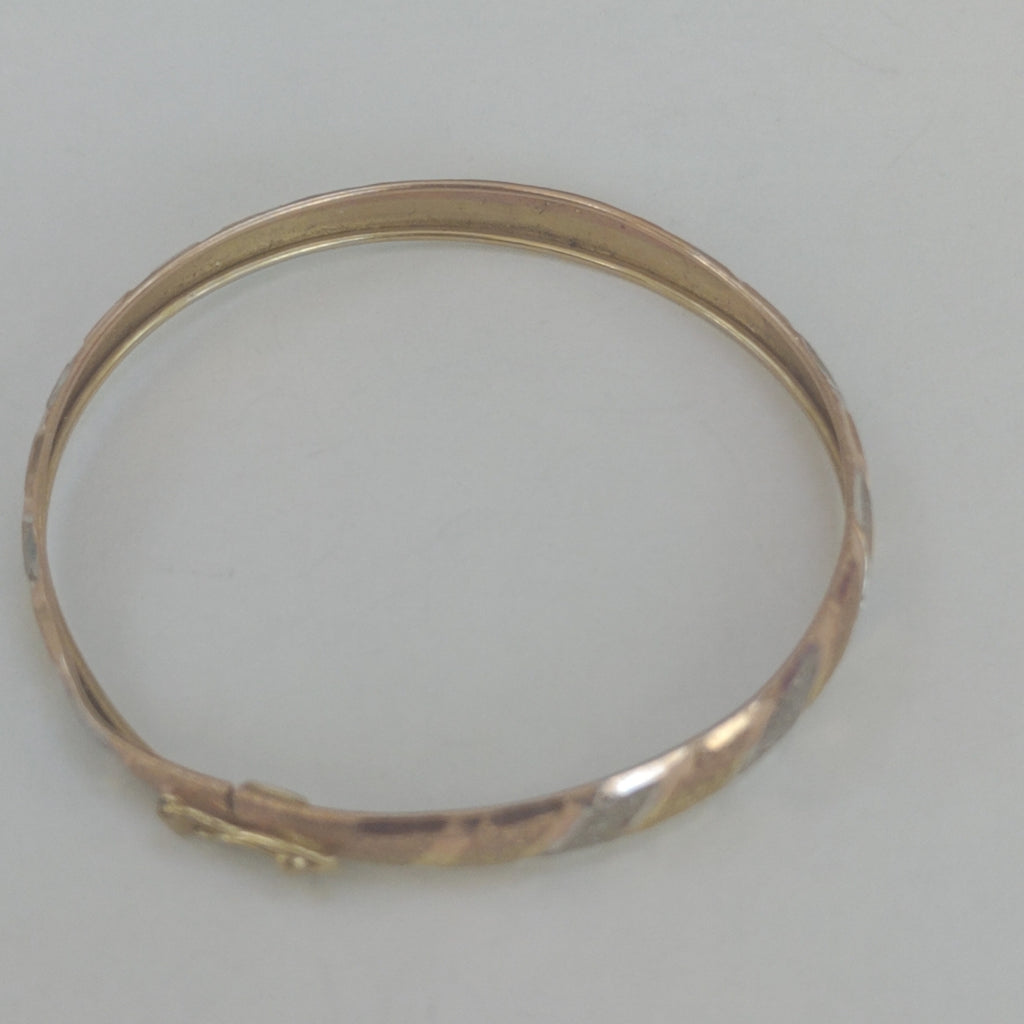 PULSERA RIGIDA ORO 14 K 2.8 GRMS (SEMINUEVO)