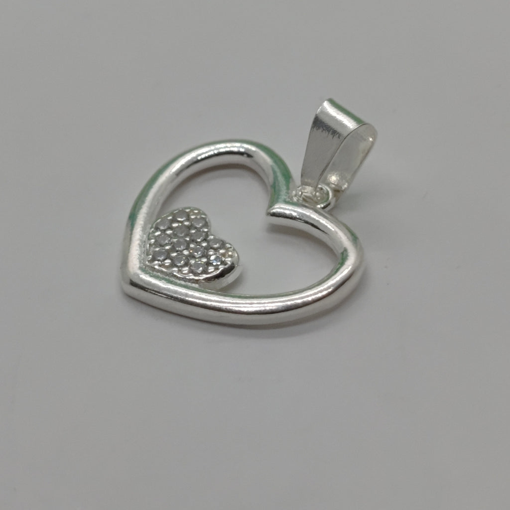 DIJE CORAZON C/CIRCONIAS PLATA .925 2.6 GR (NUEVO)