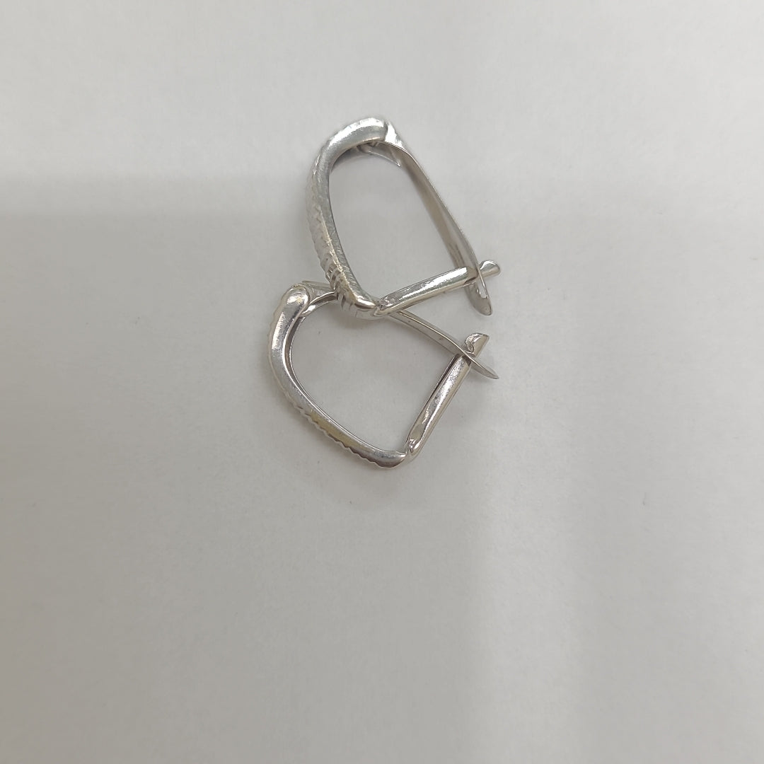 ARRACADAS PAR ORO, ORO BLANCO 14 K 0.8 GRMS (SEMINUEVO)