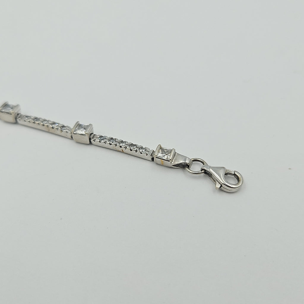 PULSERA ORO BLANCO 14 K 8 GRMS (SEMINUEVO)
