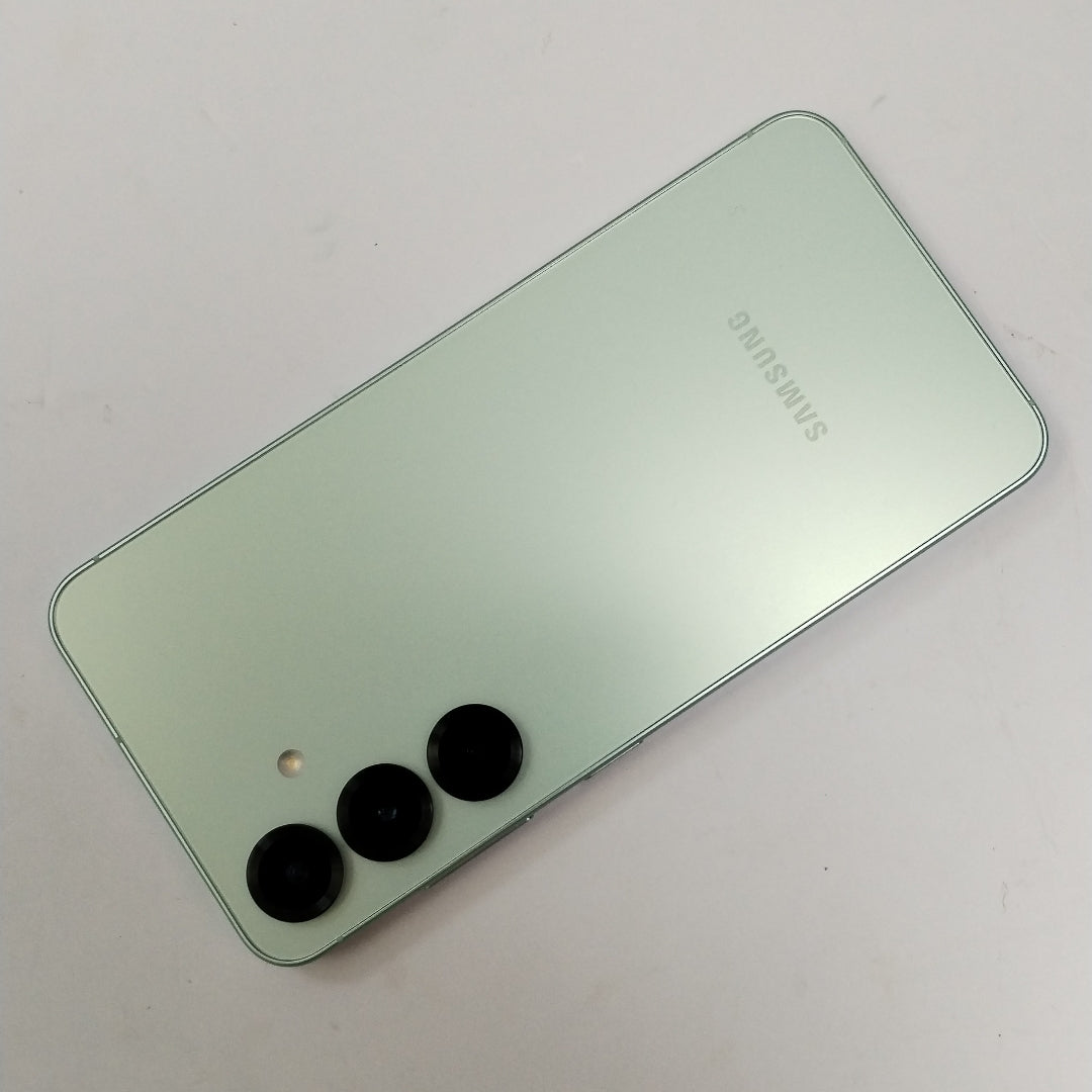 CELULAR SAMSUNG GALAXY S25 SM-S931B (2025) 256 GB 12 GB RAM (SEMINUEVO)