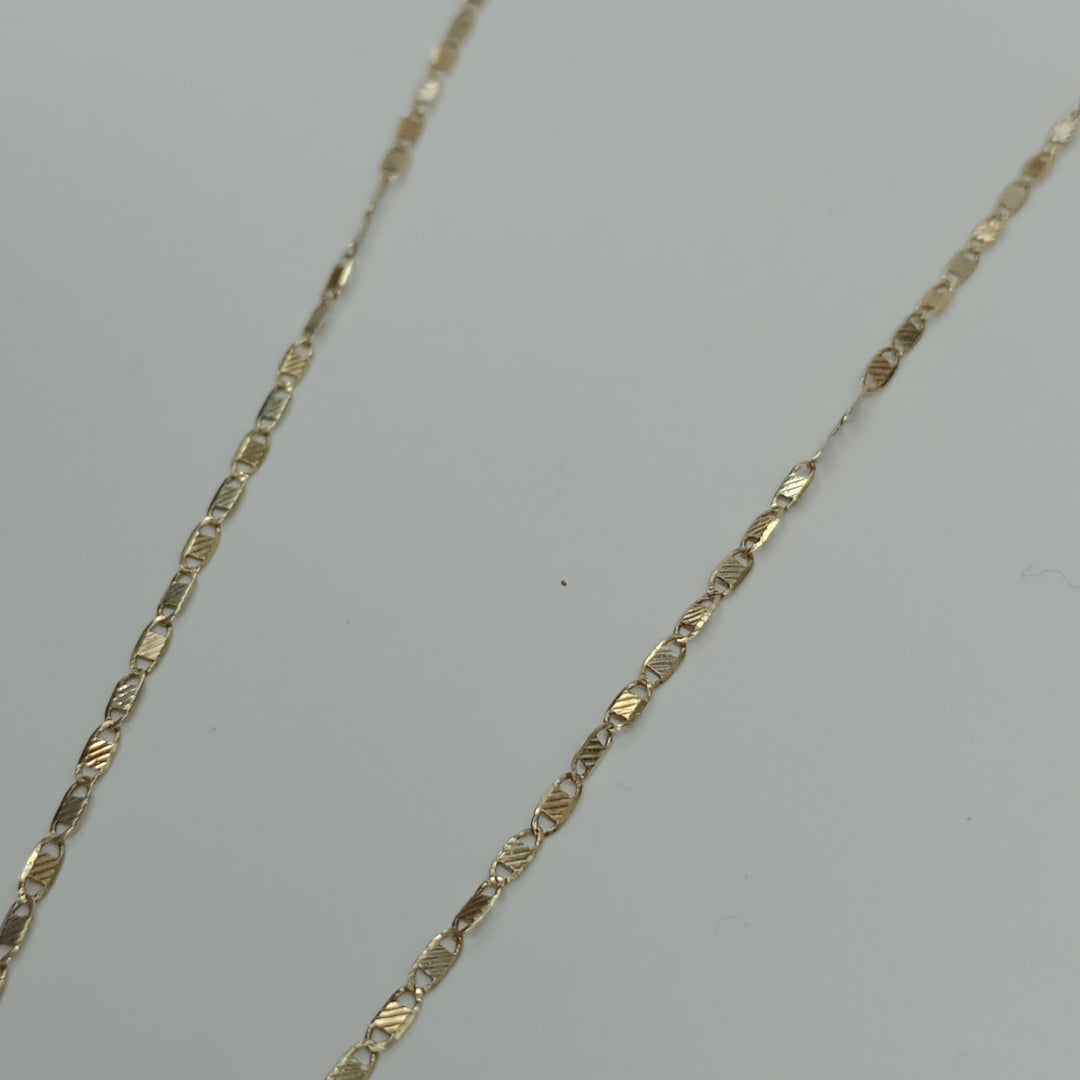 CADENA, MEDALLA RELIGIOSA ORO 10 K 2.9 GRMS (SEMINUEVO)