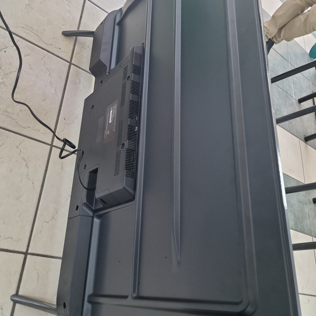 PANTALLA HKPRO HKP50RUHD3 50" LED 4K (SEMINUEVO)