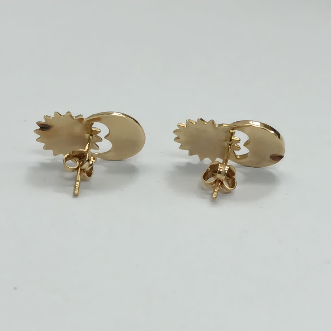 ARETES PAR ORO 14 K 2.8 GRMS (SEMINUEVO)