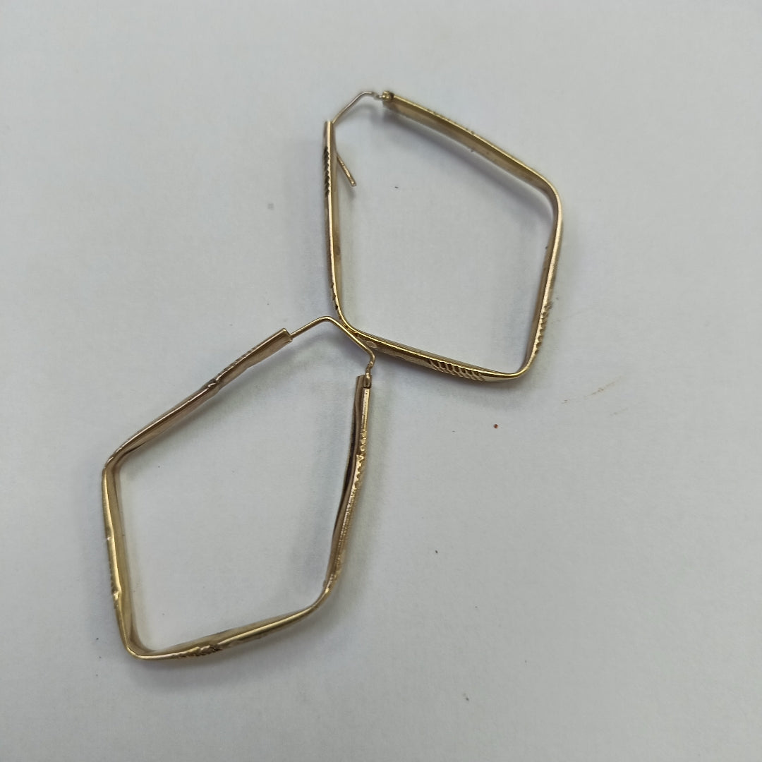 ARRACADAS PAR ORO 8 K 5,50 GRMS (SEMINUEVO)