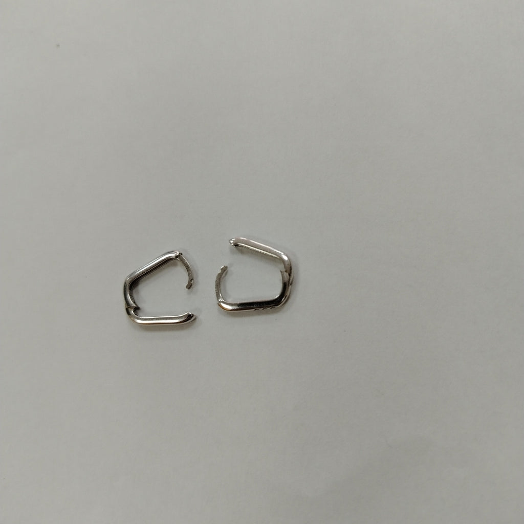 BROQUELES PAR ORO BLANCO 14 K 1.9 GRMS (SEMINUEVO)