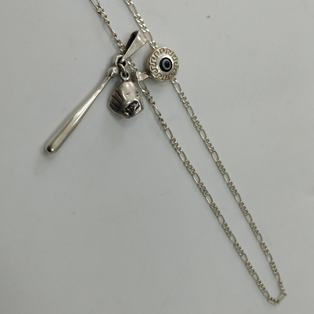 CADENA, DIJE PLATA 8.6 GRMS (SEMINUEVO)