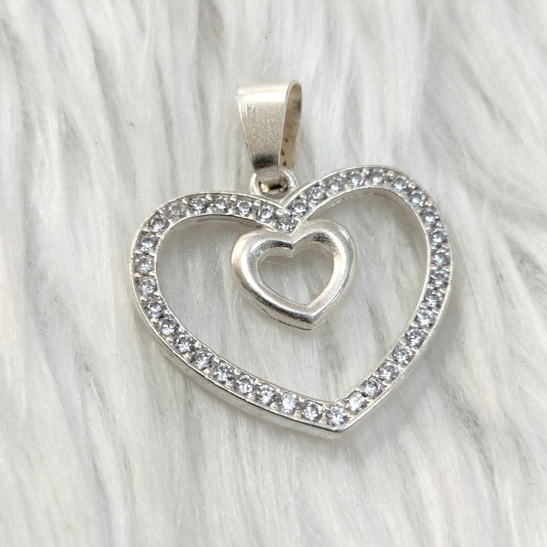 DIJE CORAZON C/CIRCONIAS PLATA .925 2.7 GR (NUEVO)