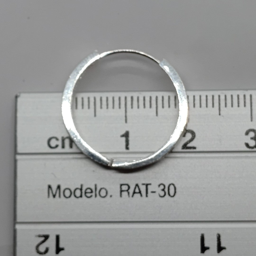 ARETES ARRACADAS FIG TORNILLOS PLATA .925 2.63 GR (NUEVO)