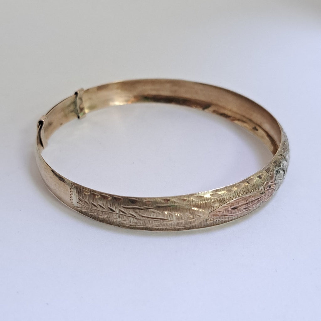 PULSERA RIGIDA ORO 8 K 6.6 GRMS (SEMINUEVO)