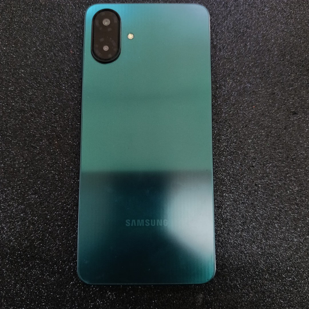 CELULAR SAMSUNG GALAXY A07 SM-A075M (2025) 64 GB 4 GB RAM (SEMINUEVO)