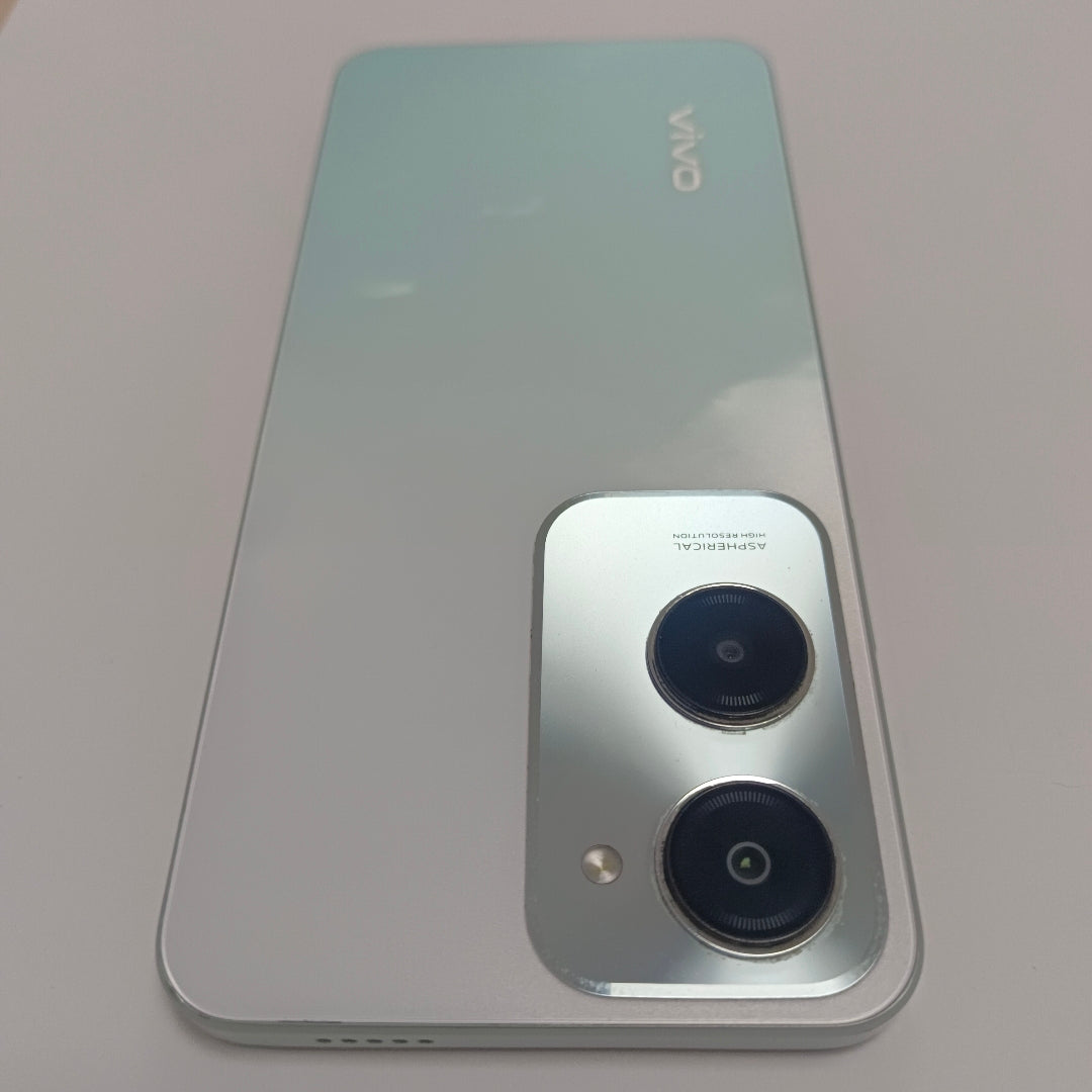 CELULAR VIVO Y18 V2333 256 GB 8 GB RAM (SEMINUEVO)